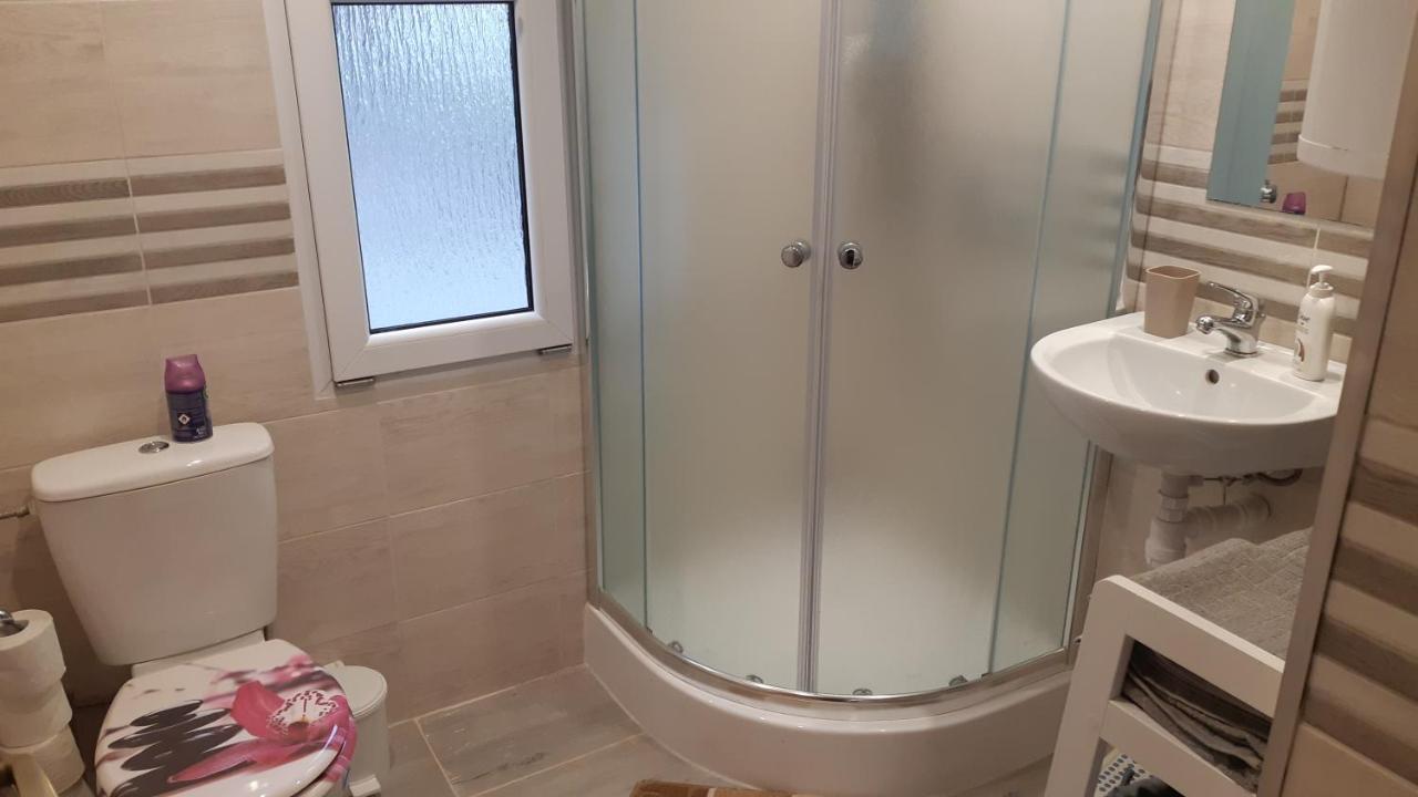 Chata Iva Sirava Vinné المظهر الخارجي الصورة